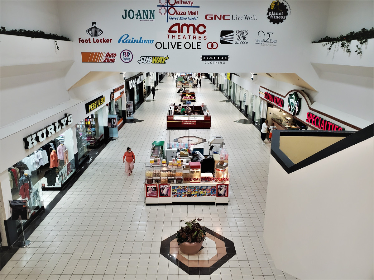 Christmas Eve Mall Hours 2021: Potomac Mills Mall