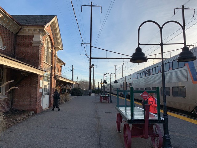 trenton transit center to newark penn station