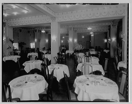 Meridian Mansions dining room