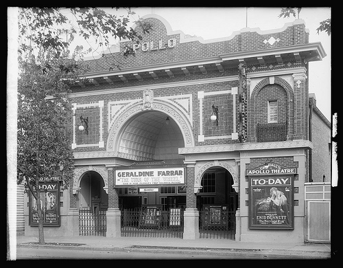 Apollo Theatre: 624 H Street, NE