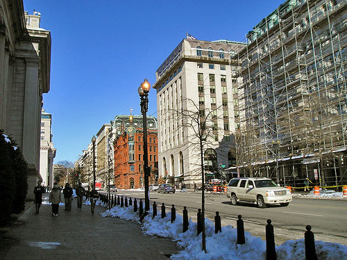 15th Street looking north from 600 block