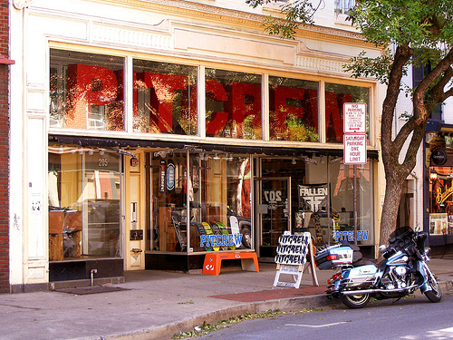 Pitcrew Skate Shop, Market & 2nd