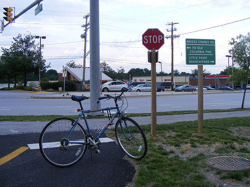 Trail Ends at Briggs Chaney Road