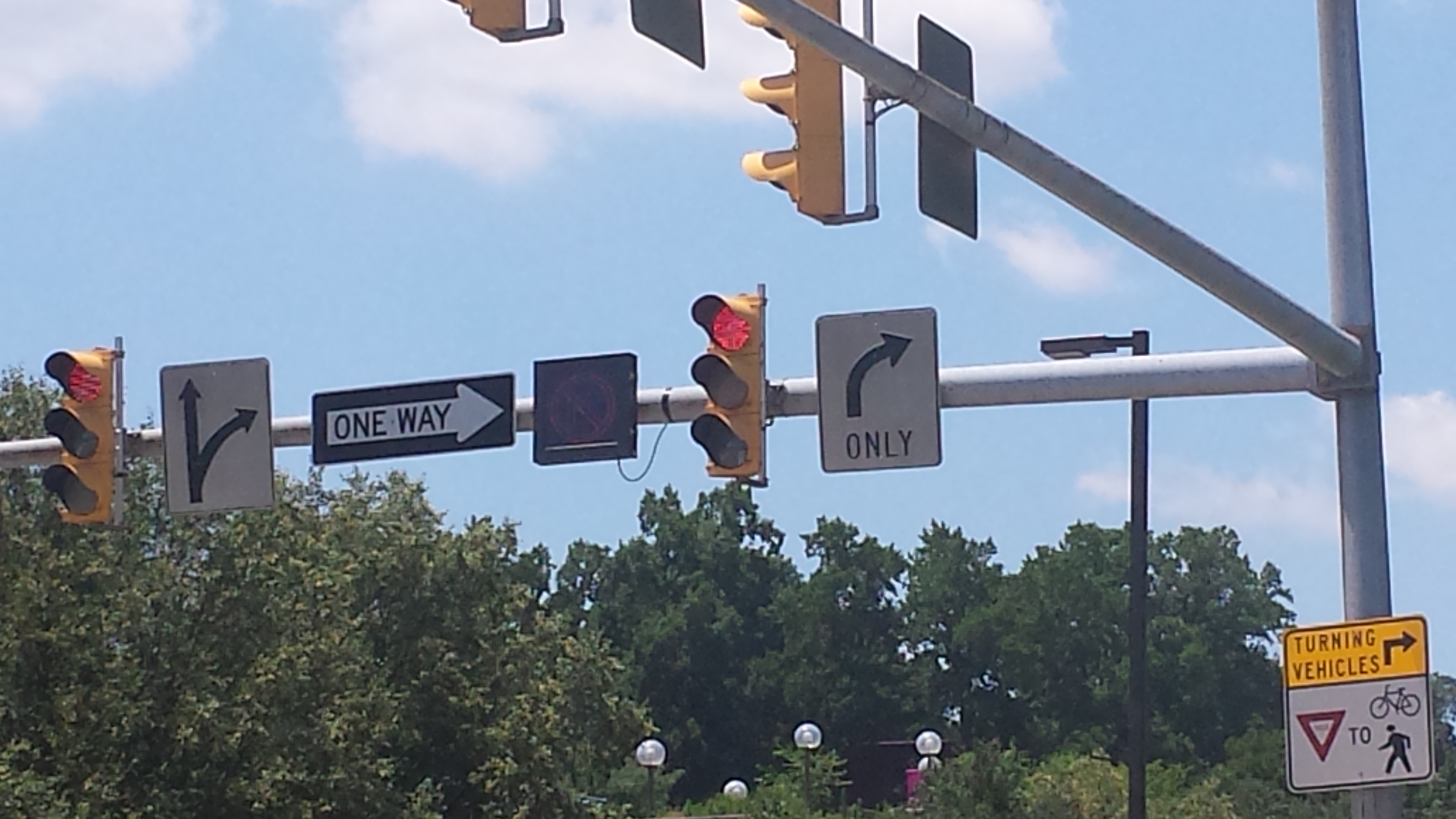 right turn traffic light signal