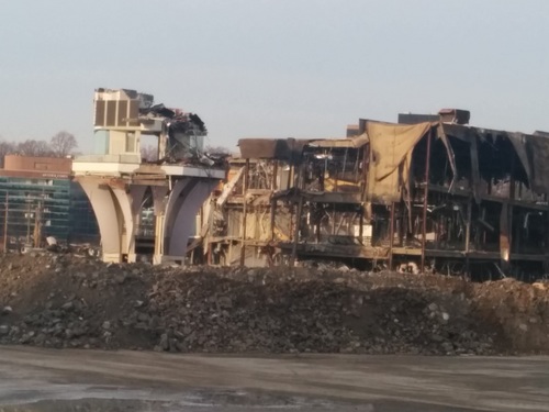 The White Flint Mall has become a ghost land Here are some pictures