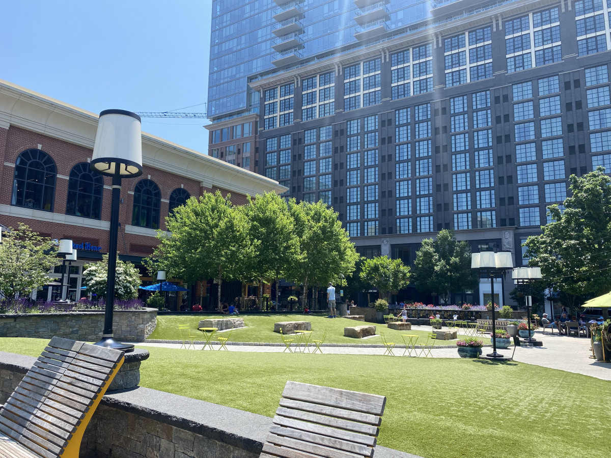 Create Walkable Neighborhoods: Bethesda Row, Bethesda, Maryland, Smart  Growth