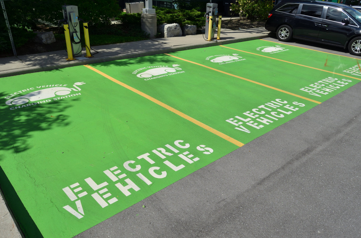 ev-charging-stations-management-system