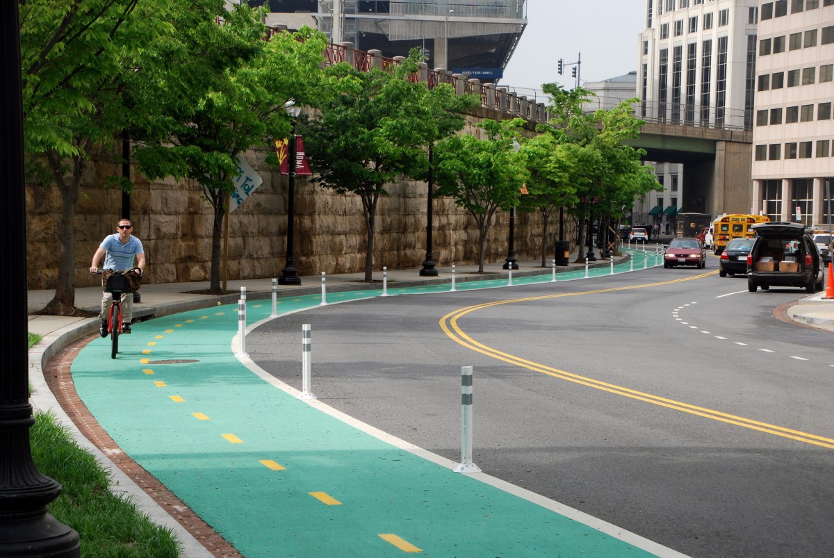 Why do cyclists love green bike lanes? Greater Greater Washington