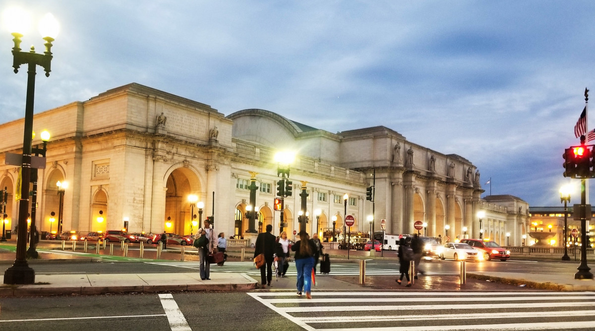 Planners and business groups blast Union Station plans for having too